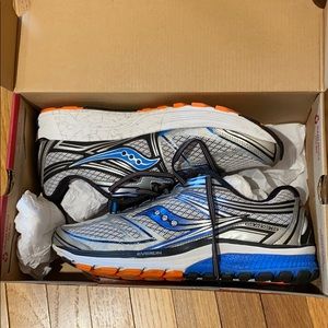 Saucony guide 9 running shoe